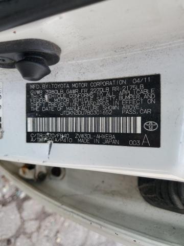 JTDKN3DU7B0301652 - 2011 TOYOTA PRIUS WHITE photo 12