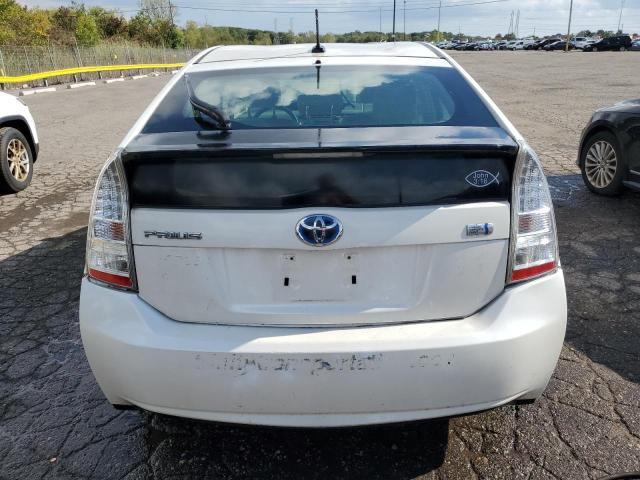 JTDKN3DU7B0301652 - 2011 TOYOTA PRIUS WHITE photo 6