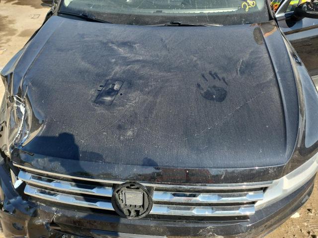 3VV2B7AX8KM183558 - 2019 VOLKSWAGEN TIGUAN SE أسود صورة 12