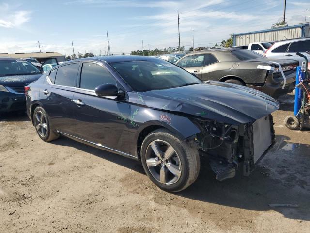 1N4BL4EV8LC276057 - 2020 NISSAN ALTIMA SL BLACK photo 4