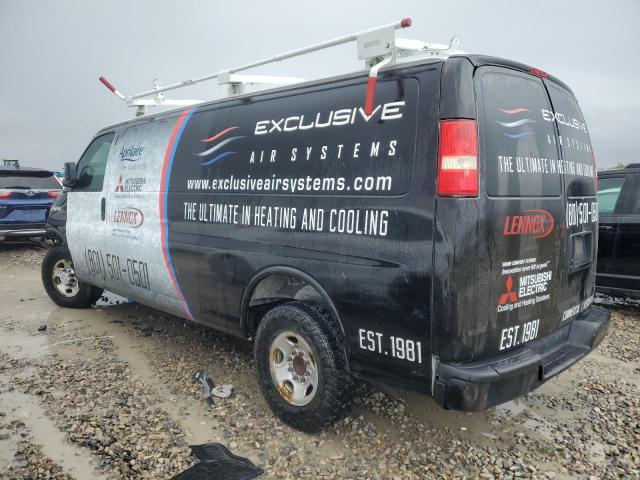 1GCHG39UX71135979 - 2007 CHEVROLET EXPRESS G3 BLACK photo 2