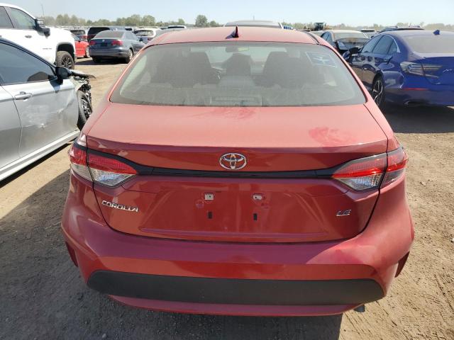 5YFEPMAE5MP219521 - 2021 TOYOTA COROLLA LE أحمر صورة 6