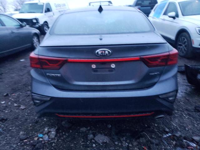 3KPF34AD5LE256219 - 2020 KIA FORTE GT LINE GRAY photo 6