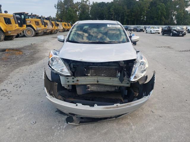 3N1CN7APXKL866140 - 2019 NISSAN VERSA S Gümüş foto 5
