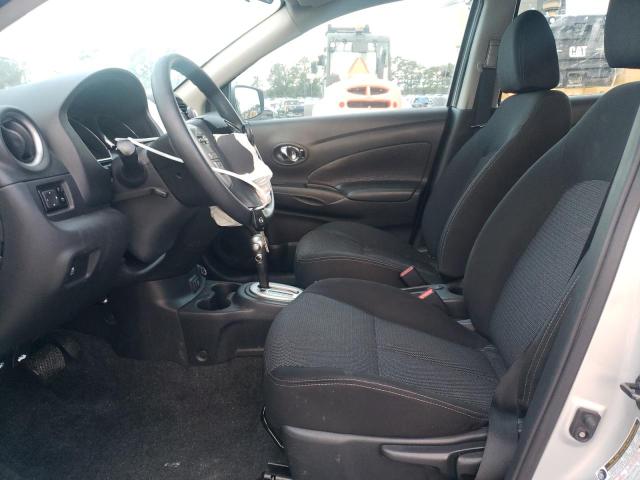 3N1CN7APXKL866140 - 2019 NISSAN VERSA S Gümüş foto 7