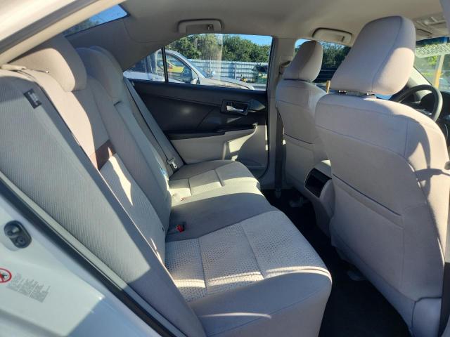 4T4BF1FK0CR192511 - 2012 TOYOTA CAMRY BASE Blanc photo 10