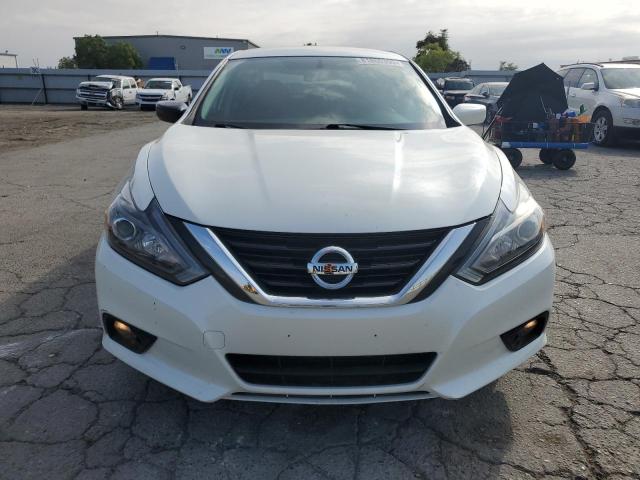 1N4AL3APXJC210684 - 2018 NISSAN ALTIMA 2.5 Biały zdjęcie 5