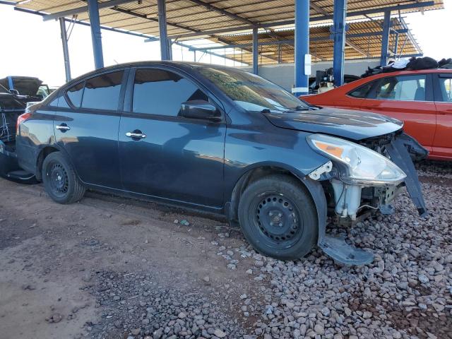 3N1CN7AP9HL849709 - 2017 NISSAN VERSA S BLUE photo 4