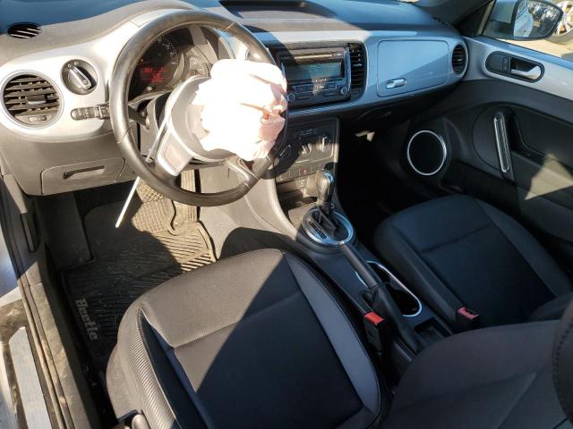 3VWJP7AT1CM613454 - 2012 VOLKSWAGEN BEETLE SILVER photo 8