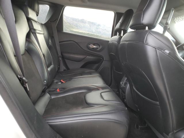 1C4PJMBX0KD141160 - 2019 JEEP CHEROKEE TRAILHAWK CREAM photo 11