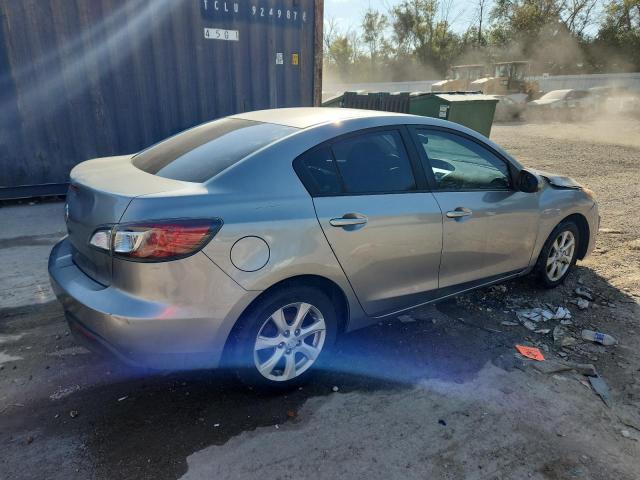 JM1BL1SF3A1317838 - 2010 MAZDA 3 I GRAY photo 3