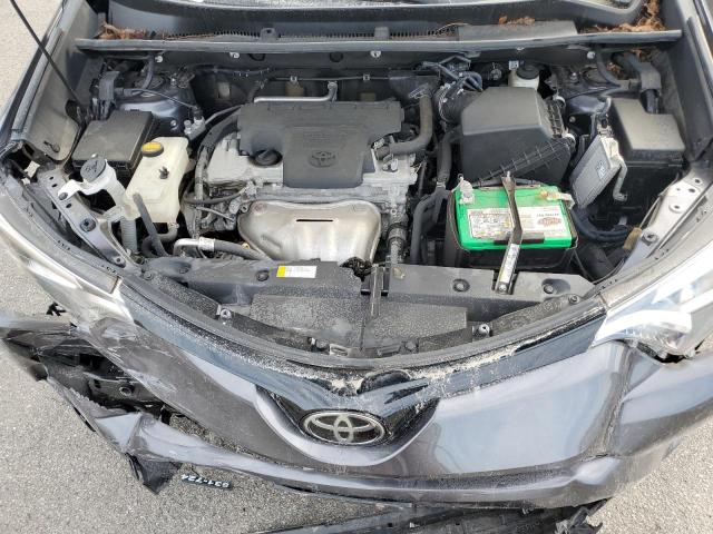 2T3JFREV0HW584922 - 2017 TOYOTA RAV4 SE Gris foto 12