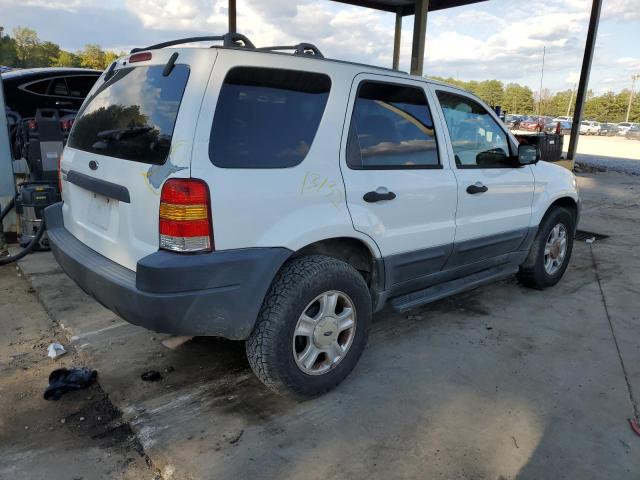 1FMYU03113KA61292 - 2003 FORD ESCAPE XLT WHITE photo 3