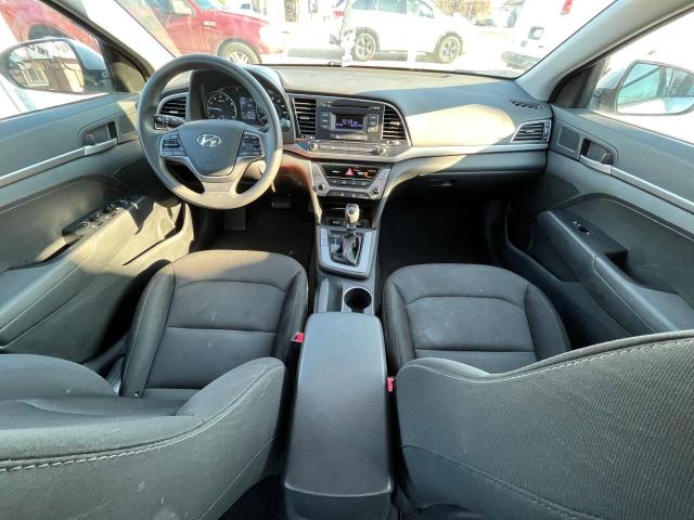 5NPD74LF0JH296548 - 2018 HYUNDAI ELANTRA SE SILVER photo 9