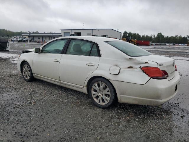 4T1BK36B08U276255 - 2008 TOYOTA AVALON XL WHITE photo 2
