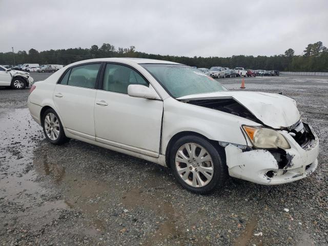4T1BK36B08U276255 - 2008 TOYOTA AVALON XL WHITE photo 4
