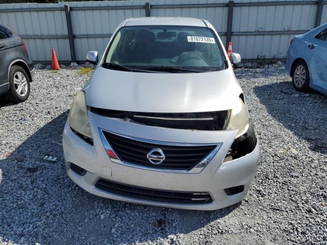 3N1CN7AP2CL812896 - 2012 NISSAN VERSA S Серебристый фото 5