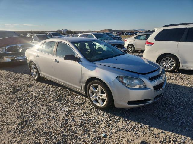1G1ZA5EU7BF344530 - 2011 CHEVROLET MALIBU LS Сріблястий фото 4