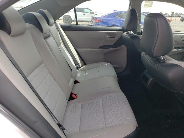 4T1BF1FK4GU187666 - 2016 TOYOTA CAMRY LE WHITE photo 10