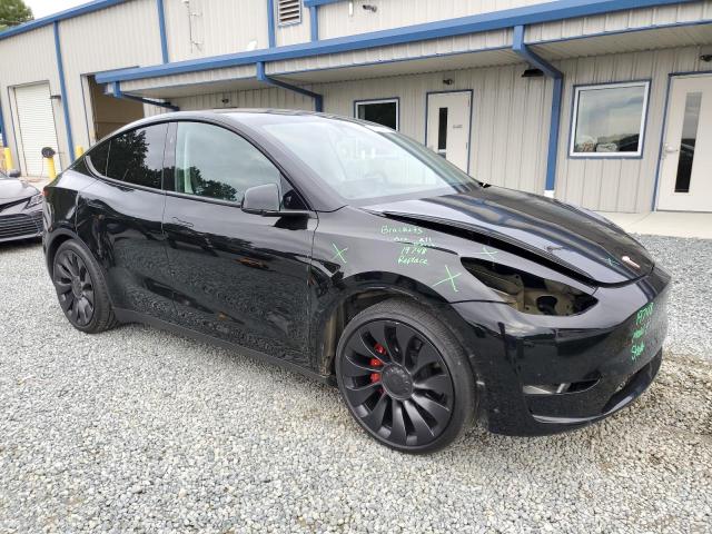 7SAYGDEF7RA307845 - 2024 TESLA MODEL Y Siyah fotoğraf 4