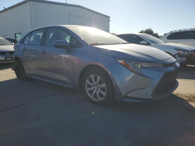 5YFEPMAE6MP221987 - 2021 TOYOTA COROLLA LE GRAY photo 4