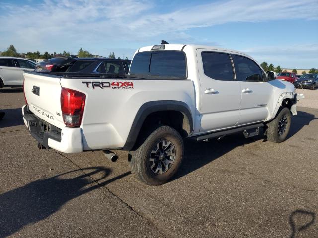 3TMCZ5AN0HM058368 - 2017 TOYOTA TACOMA DOUBLE CAB WHITE photo 3