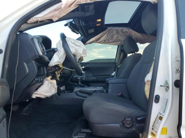 3TMCZ5AN0HM058368 - 2017 TOYOTA TACOMA DOUBLE CAB WHITE photo 7
