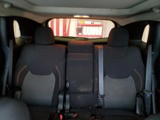 1C4PJLCB6GW369088 - 2016 JEEP CHEROKEE LATITUDE GRAY photo 10