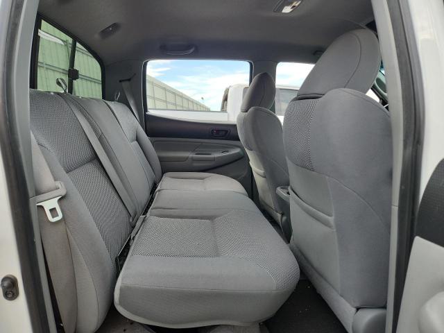 3TMLU4EN6BM061642 - 2011 TOYOTA TACOMA DOUBLE CAB WHITE photo 10