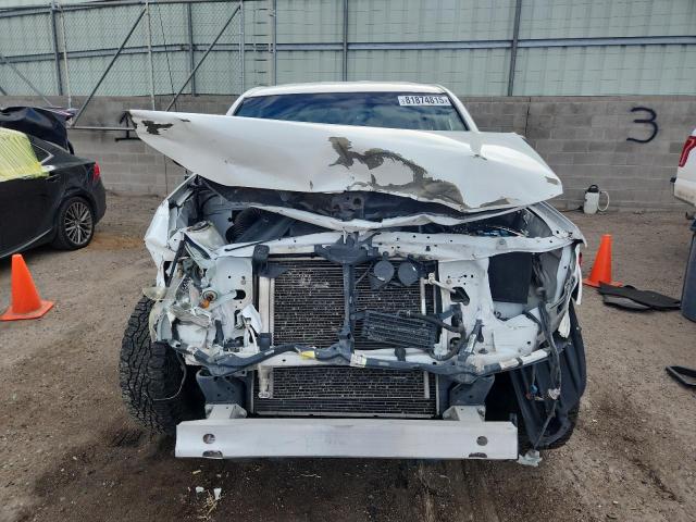 3TMLU4EN6BM061642 - 2011 TOYOTA TACOMA DOUBLE CAB WHITE photo 5