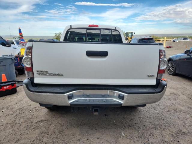 3TMLU4EN6BM061642 - 2011 TOYOTA TACOMA DOUBLE CAB WHITE photo 6