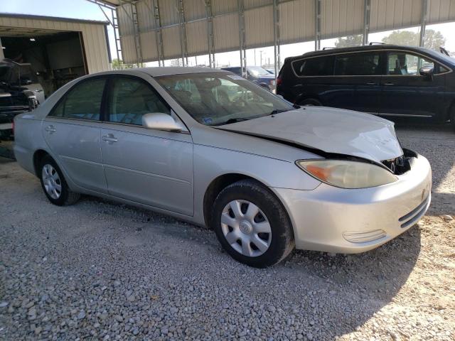 4T1BE32K24U922130 - 2004 TOYOTA CAMRY LE ვერცხლისფერი ფოტო 4