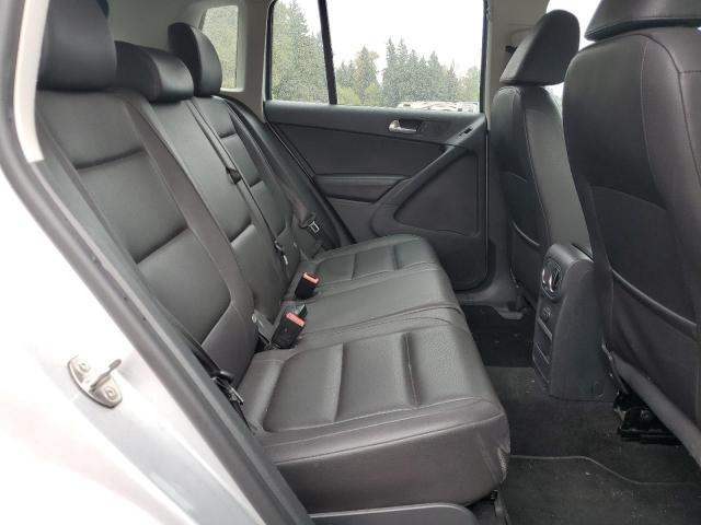WVGBV7AX2GW557137 - 2016 VOLKSWAGEN TIGUAN S Srebrny zdjęcie 11
