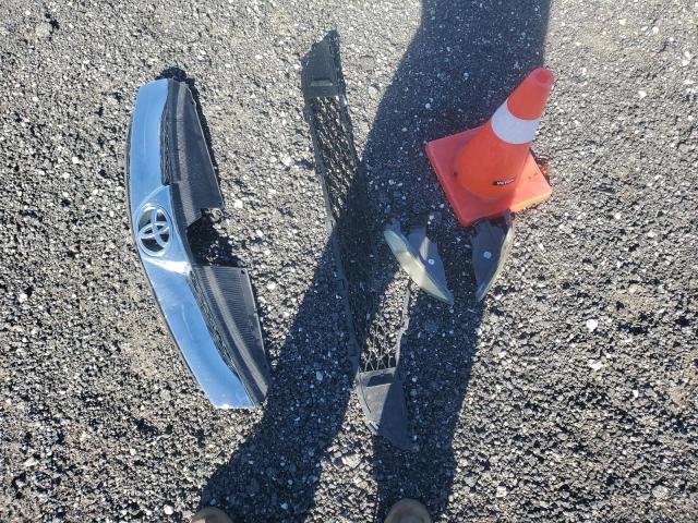 5TDZK22C78S134565 - 2008 TOYOTA SIENNA XLE SILVER photo 13