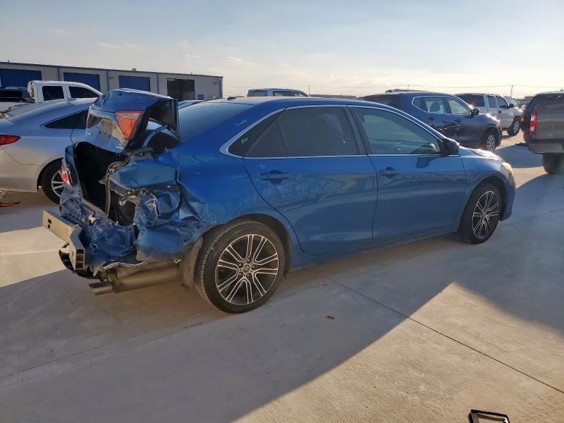 4T1BF1FK5GU549617 - 2016 TOYOTA CAMRY LE 蓝色 照片 3