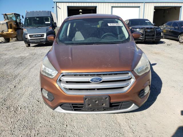 1FMCU9G93HUE30910 - 2017 FORD ESCAPE SE TAN photo 5
