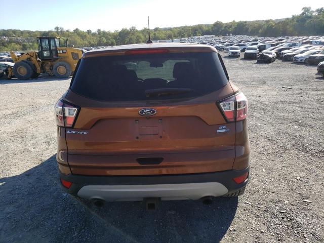 1FMCU9G93HUE30910 - 2017 FORD ESCAPE SE TAN photo 6