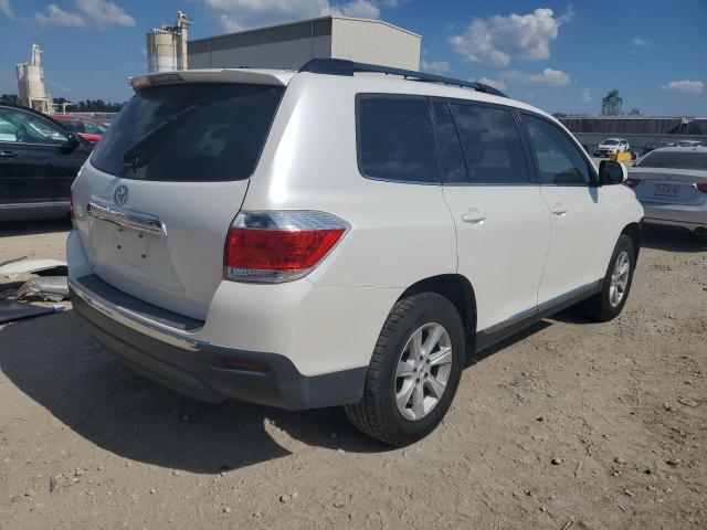 5TDZK3EH5DS103015 - 2013 TOYOTA HIGHLANDER BASE Biały zdjęcie 3