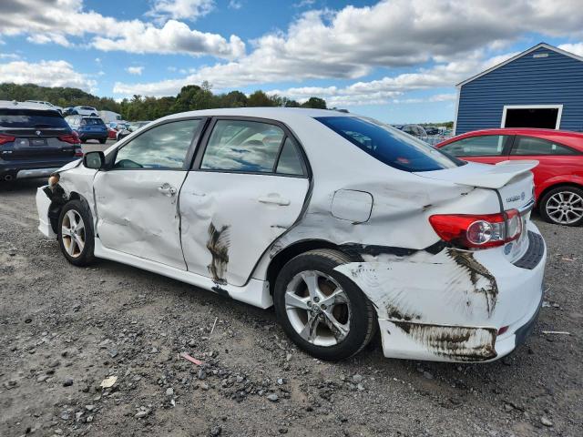 2T1BU4EE6CC770884 - 2012 TOYOTA COROLLA BASE 白色 照片 2