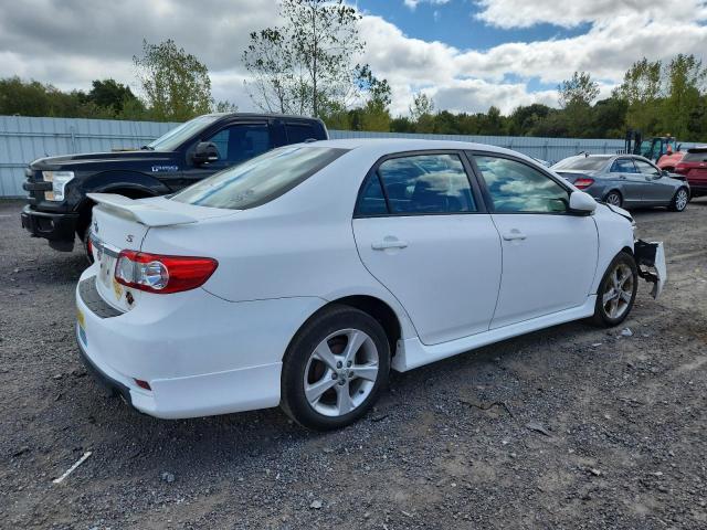 2T1BU4EE6CC770884 - 2012 TOYOTA COROLLA BASE 白色 照片 3