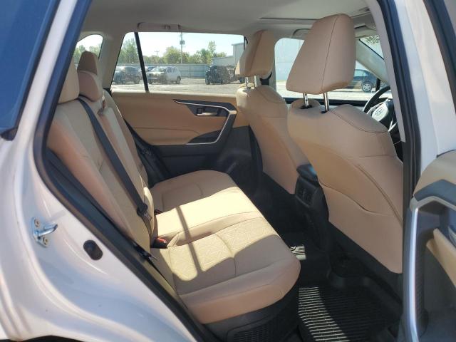 2T3RWRFV6RW191817 - 2024 TOYOTA RAV4 XLE Blanc photo 11