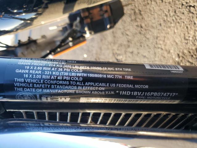 1HD1BVJ16PB074717 - 2023 HARLEY-DAVIDSON FXST 黑色 照片 8