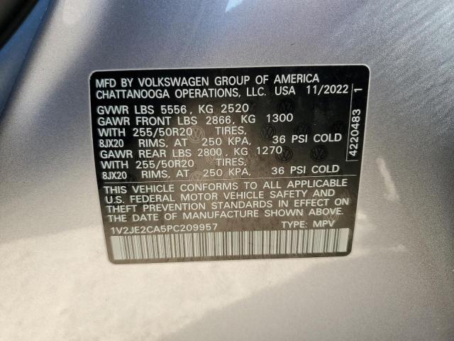 1V2JE2CA5PC209957 - 2023 VOLKSWAGEN ATLAS CROS SE Сріблястий фото 12