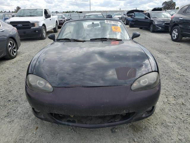 JM1NB353330301015 - 2003 MAZDA MX-5 MIATA BASE BLACK photo 5