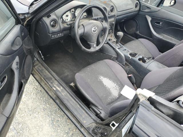 JM1NB353330301015 - 2003 MAZDA MX-5 MIATA BASE BLACK photo 8