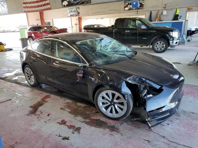 5YJ3E1EBXJF071630 - 2018 TESLA MODEL 3 Սև լուսանկար 4