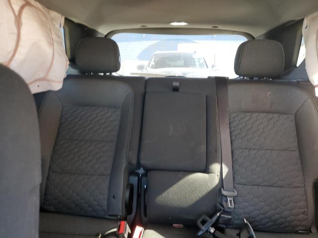 2GNAXJEVXJ6285574 - 2018 CHEVROLET EQUINOX LT SILVER photo 10