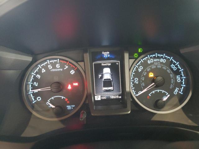 3TMCZ5AN5JM149495 - 2018 TOYOTA TACOMA DOUBLE CAB SILVER photo 9