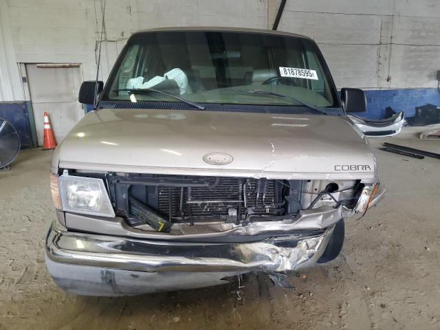 1FDRE14W32HB64467 - 2002 FORD ECONOLINE E150 VAN 棕色 照片 5