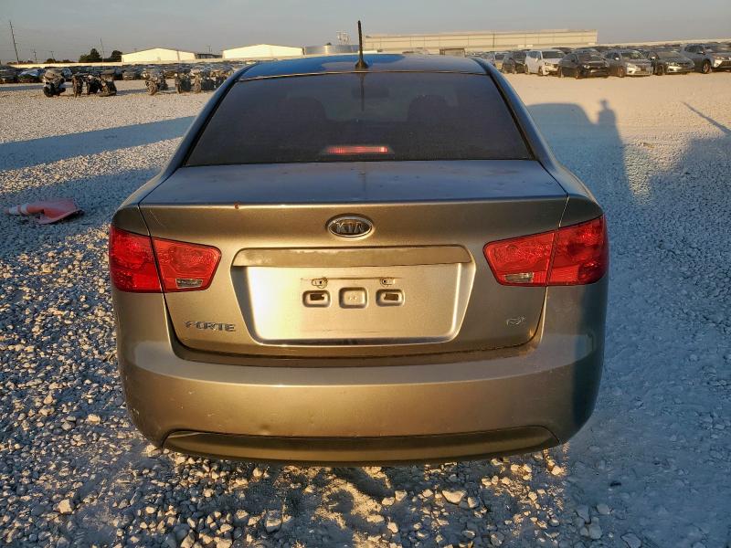 KNAFU4A28C5622923 - 2012 KIA FORTE EX Серый фото 6